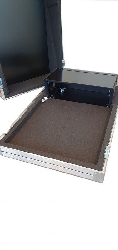 Kasse for Yamaha MGP16X med 200mm kabelgate