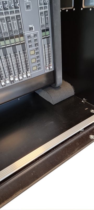 VippeKasse for Yamaha Rivage PM3